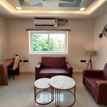 131,The Nook Hotel Bhubaneswar Bagian luar foto