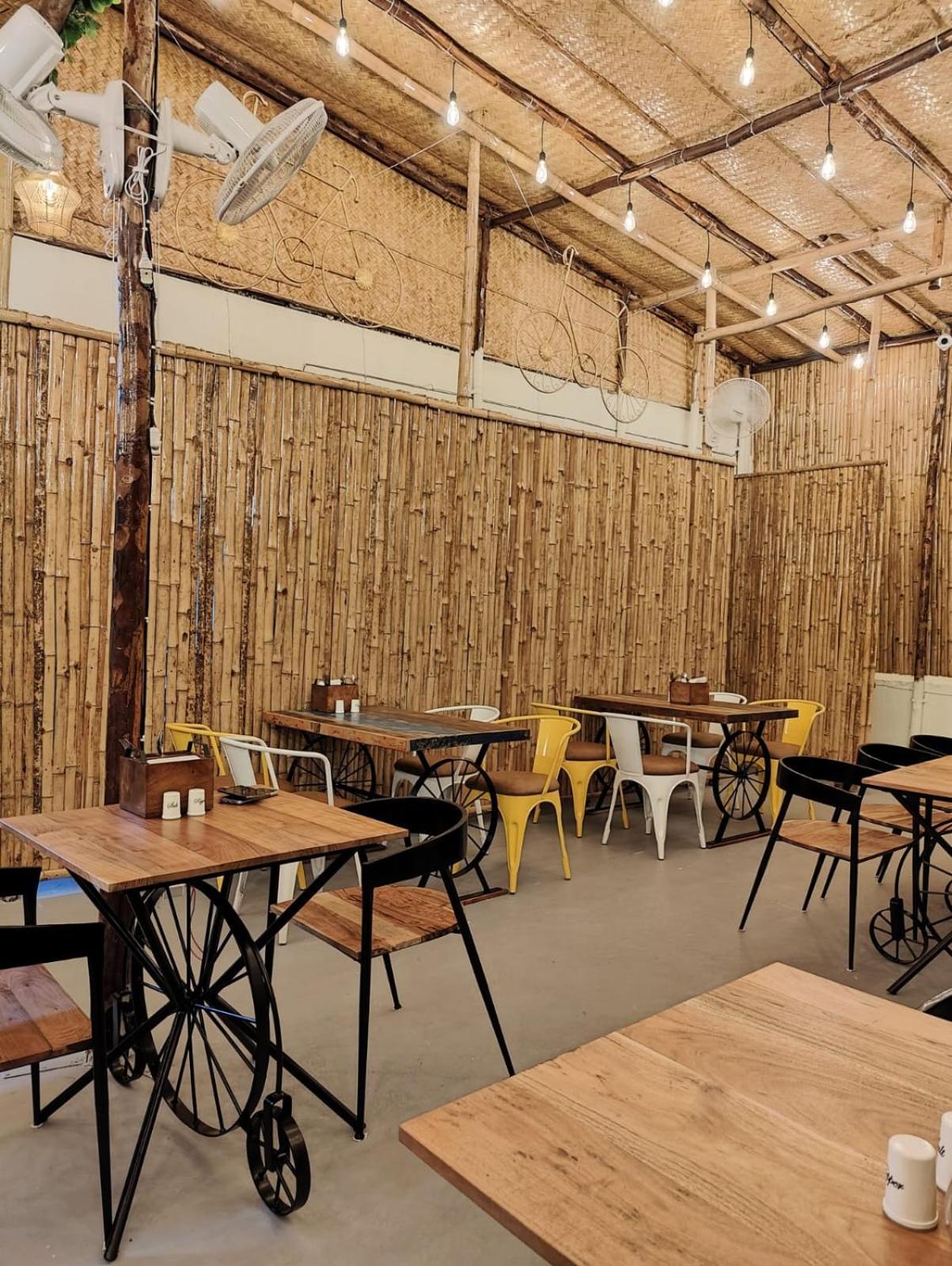 131,The Nook Hotel Bhubaneswar Bagian luar foto