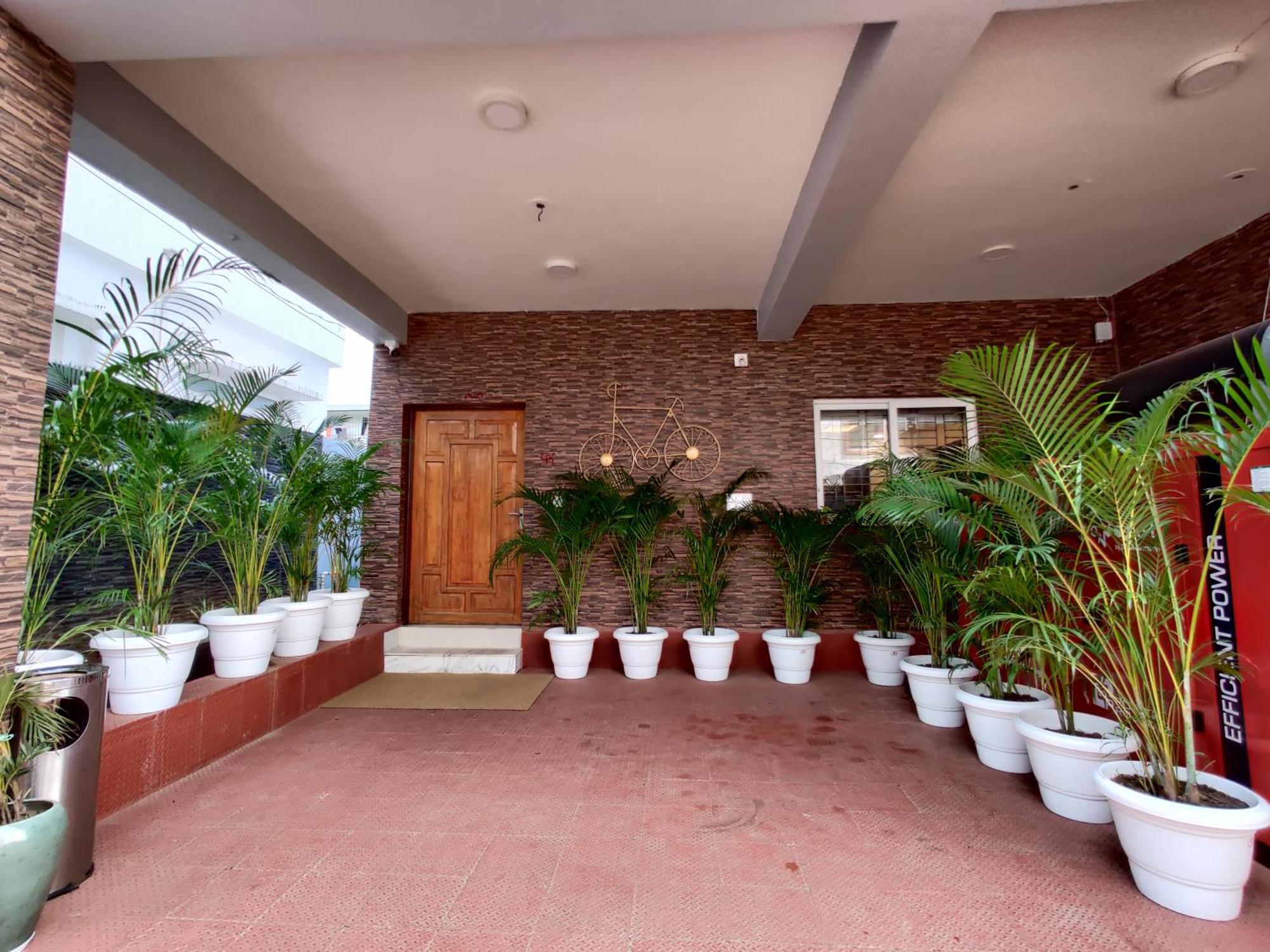 131,The Nook Hotel Bhubaneswar Bagian luar foto